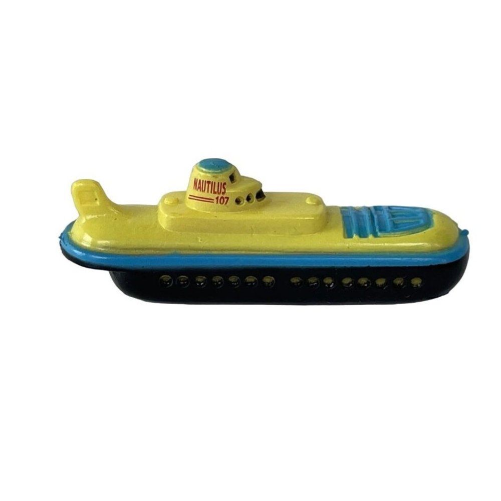 Disney Collector Packs 2010 - Park Disney Series 10 - Nemo Submarine - Loose